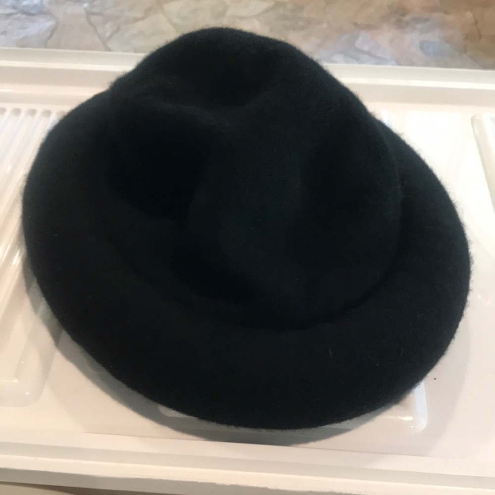 Hat Rolled Rim Black Hat